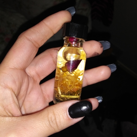 Spell oil - Picture 3 of 3